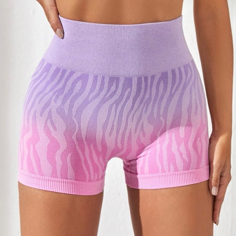 Small ombré biker shorts